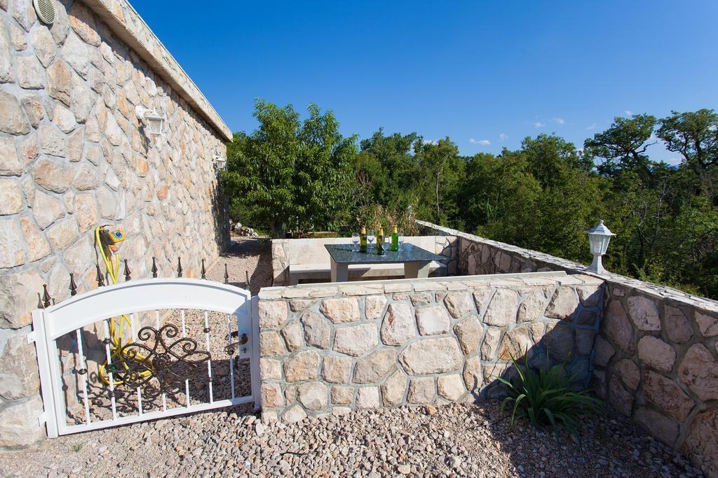 Villa Mir Polje  外观 照片
